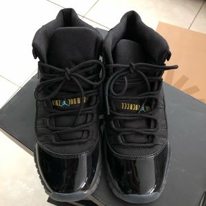 SOLD- Jordan retro 11s gamma 3.5y